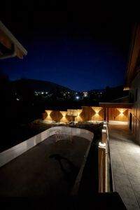 back yard hockey rink creston bc